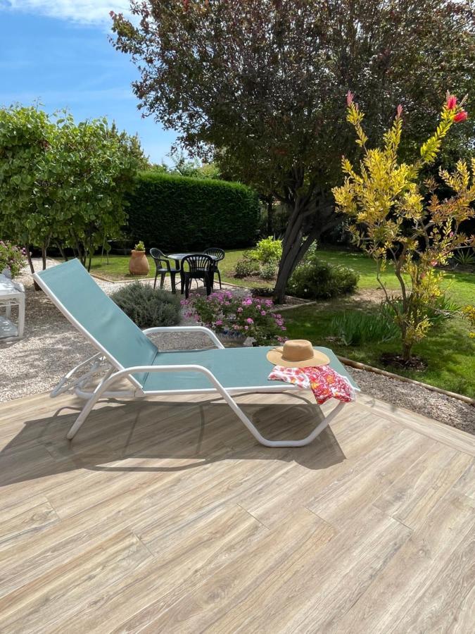 Appartement Rez De Villa Proche Port Et Plages De Sanary Buitenkant foto